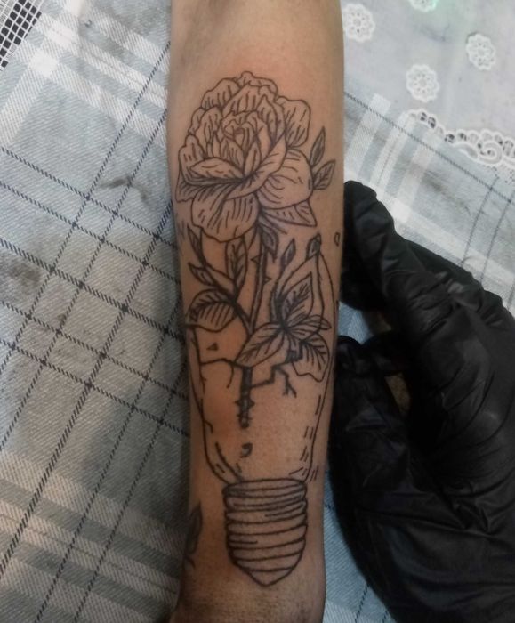 Artistic Tattoo-mobilne studio tatuażu