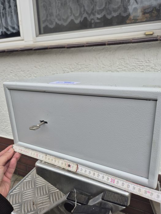 Kasa pancerna sejf na kosztowności Format Niemcy okazja!