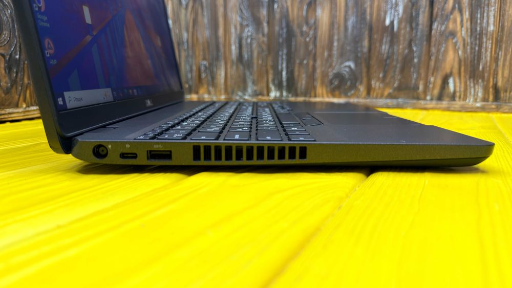 Надійний Ноутбук Для Роботи і Навчання Dell Latitude 5500 /i5-8365u