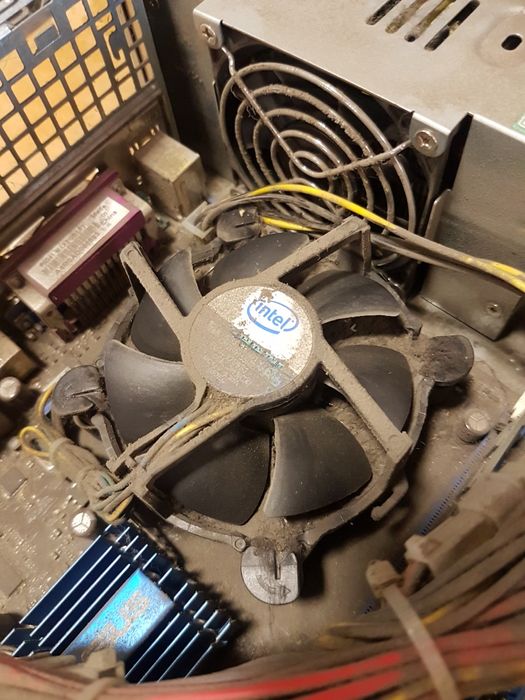 Reparações Informáticas / Assistência Técnica PROFISSIONAL LOW-COST