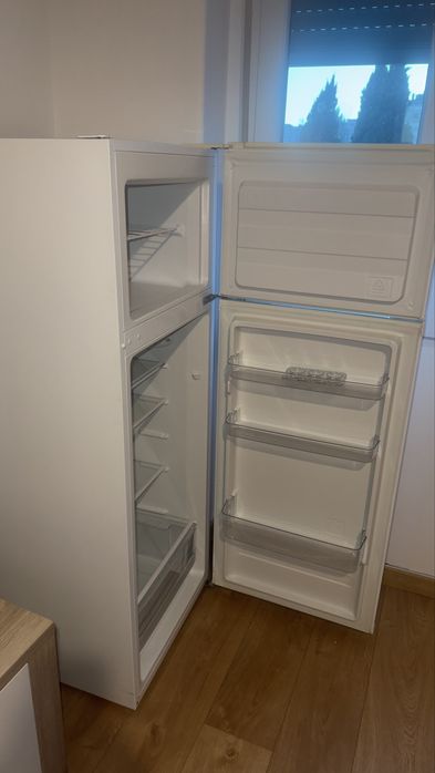 Frigorífico Confortec de 2 Portas – Excelente Estado