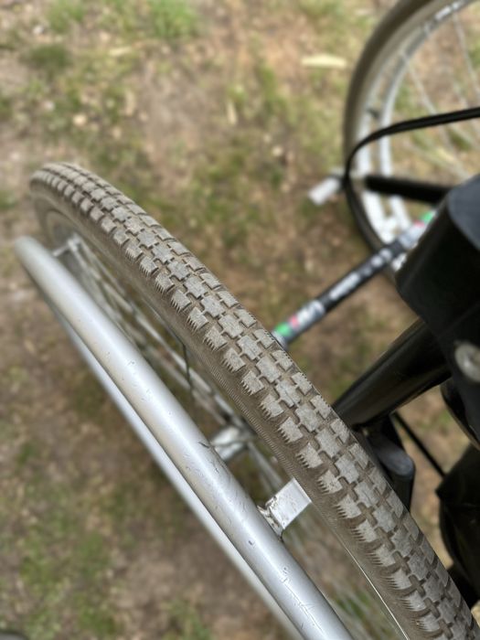 Инвалидная коляска в отличном состоянии