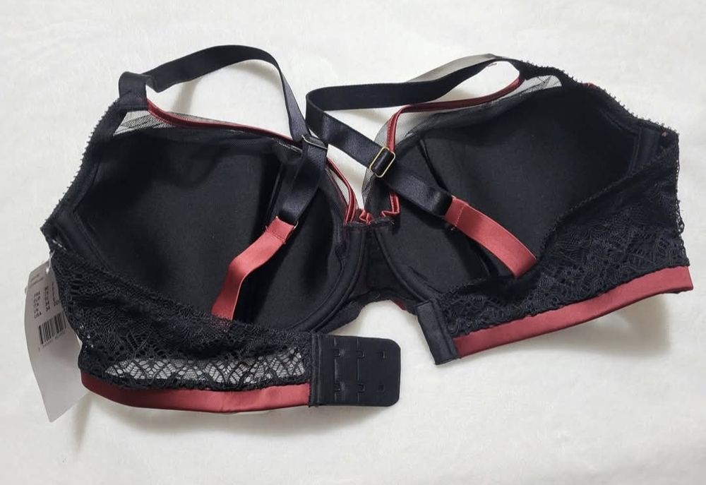 Nowy biustonosz Chantelle 75F