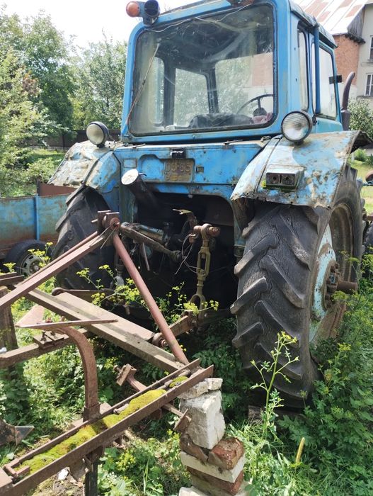 Продам МТЗ 80 з с.г.реманентом ,ціна за все разом (плуг, культиватор)