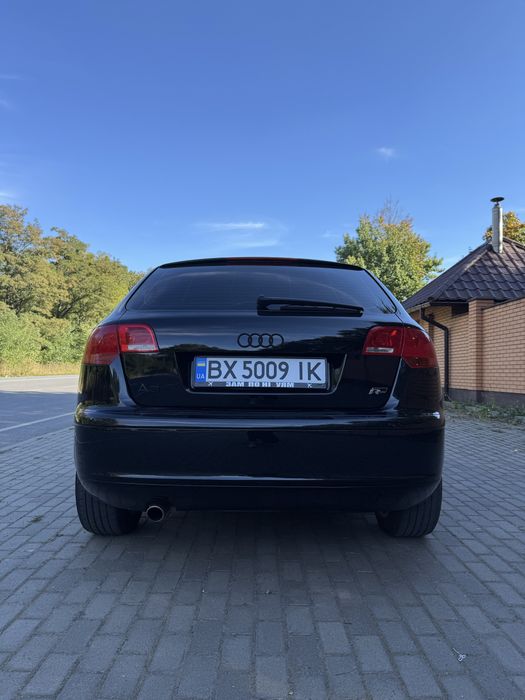 Audi a3 8p Хетчбек