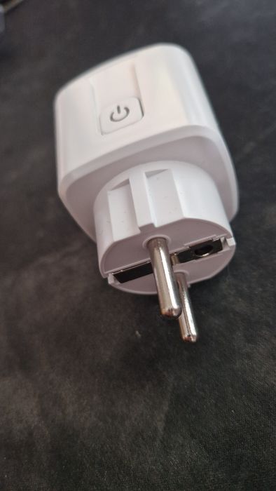 Inteligentne gniazdko Tuya Wifi Smart Plug białe