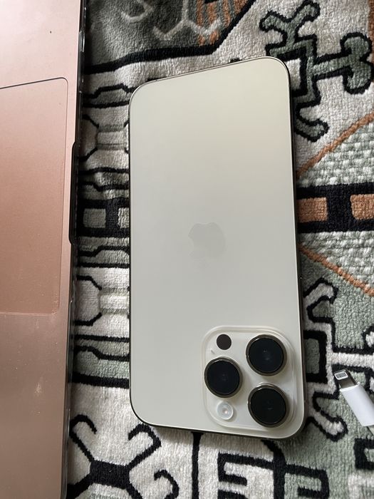 iphone 14 pro max icloud