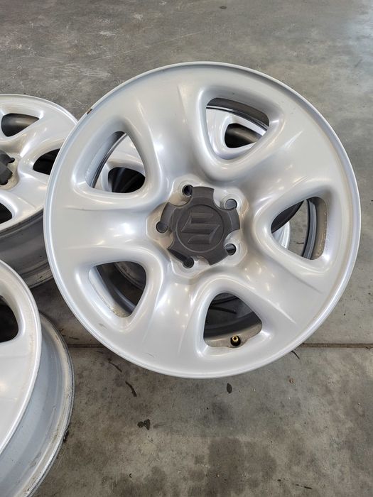Felgi stalowe suzuki r 16 oryginał