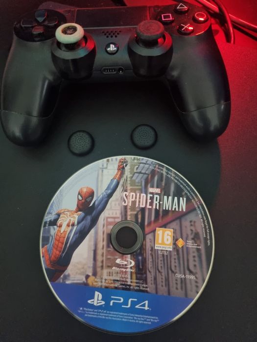 Ps4 slim +  jogos + comando oficial