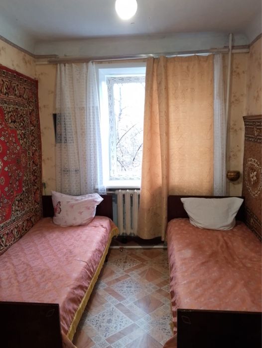 Продам 2к квартиру в центре