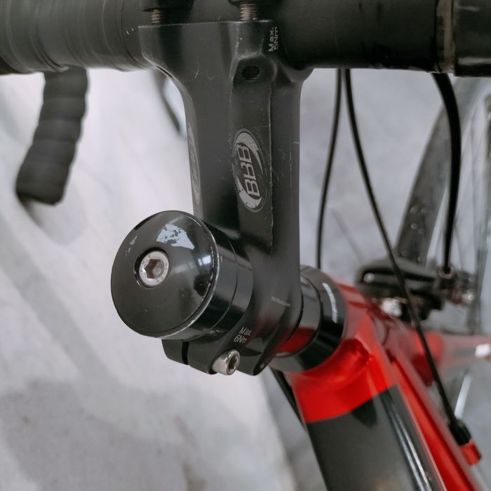 Bicicleta estrada Trek One Series