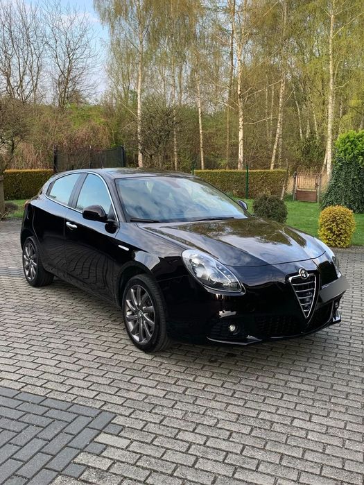 Alfa Romeo Giulietta Bardzo dobry stan techniczny i wizualny.