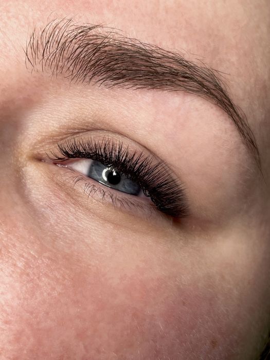 Нарощування вій  Київ Оболонь