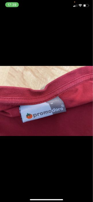 Promo doro M czerwona bluzka t-shirt dłonie i stopy bardzo ciągliwa