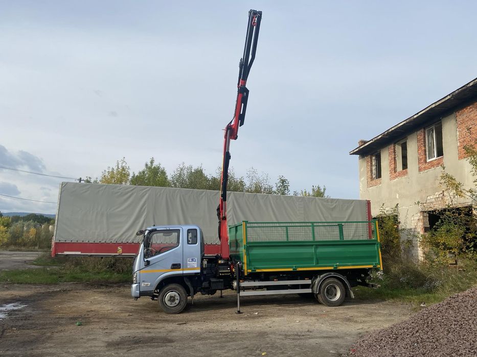 Самоскид з КМУ, самосвал, кран-маніпулятор, КМУ