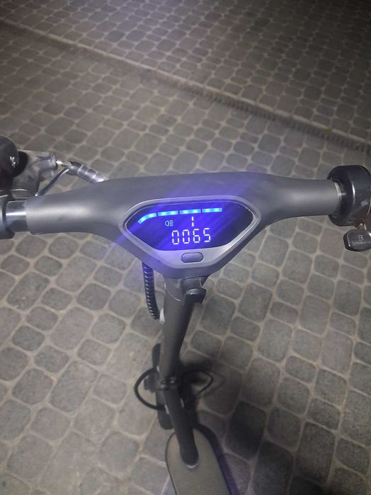 Продам електро самокат