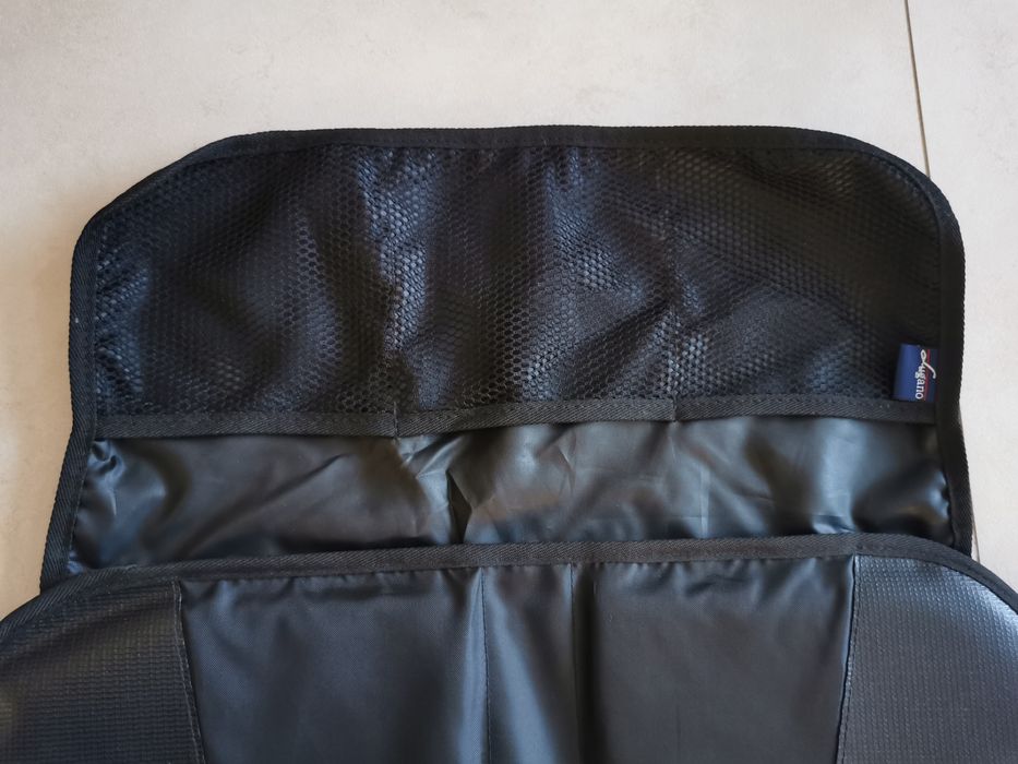 Podkładka pod fotelik dziecięcy, mata ochronna, ISOFIX, LUGANO 2 szt.