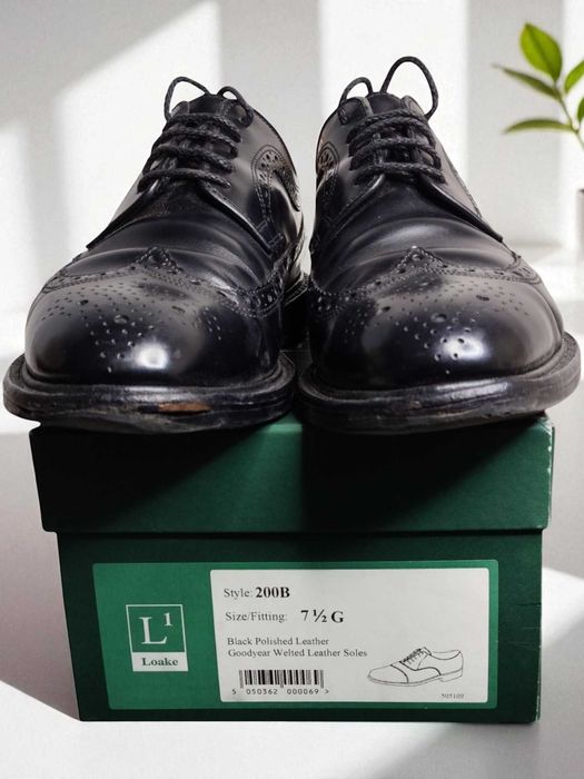 Чоловічі туфлі-броги Loake Sovereign Чорні, 7.5, Майже ідеальний стан