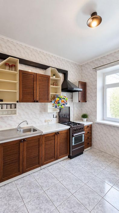 Без % Продаж 1-к квартири біля метро Лукʼянівка вул. Юрія Іллєнка, 18А
