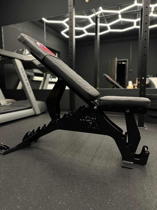 Ławka regulowana – Polska produkcja, Iron Fly (Pikowana)