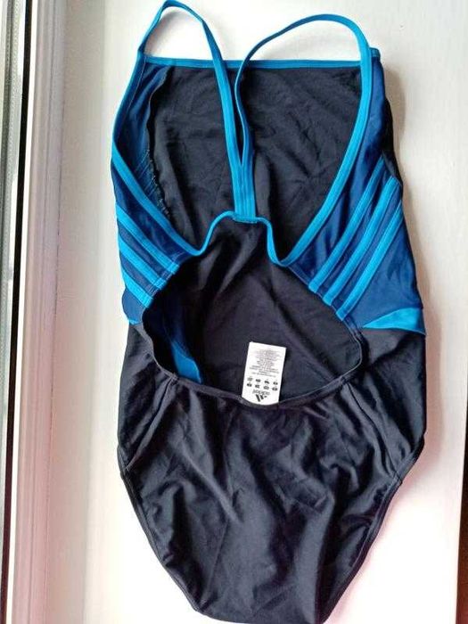 Слитный купальник монокини для пляжа бассейна от Adidas