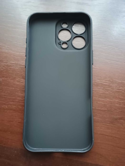 Новий чехол на iPhone 16 pro max