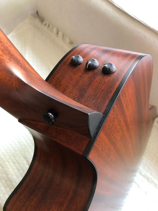 Guitarra acustica Taylor 324ce V Bracing 2022
