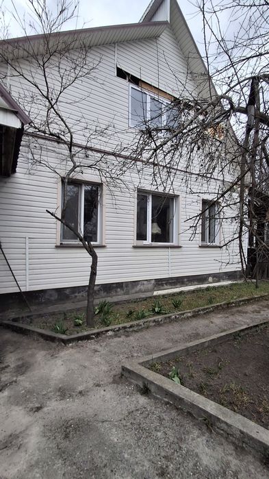 Продам цегляний будинок 102м2