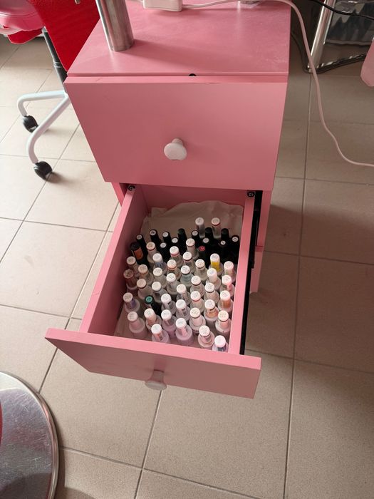 Mesa de manicure