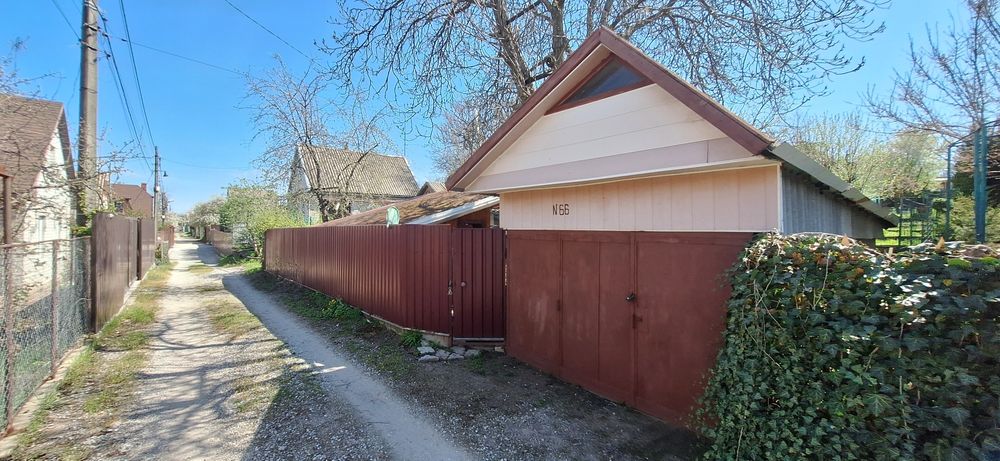 Дача у воды, 2 минуты к пляжу и рыбалке