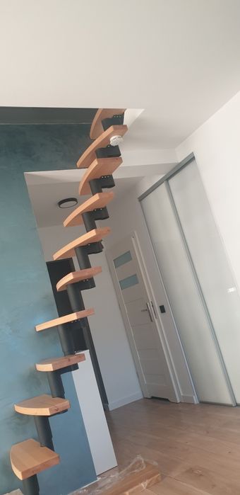 Stopnie na schody modułowe