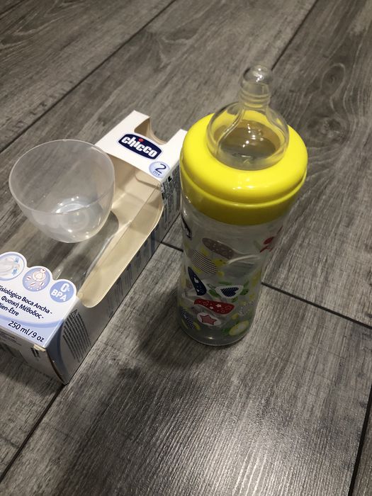 Chicco бутилочка  нова