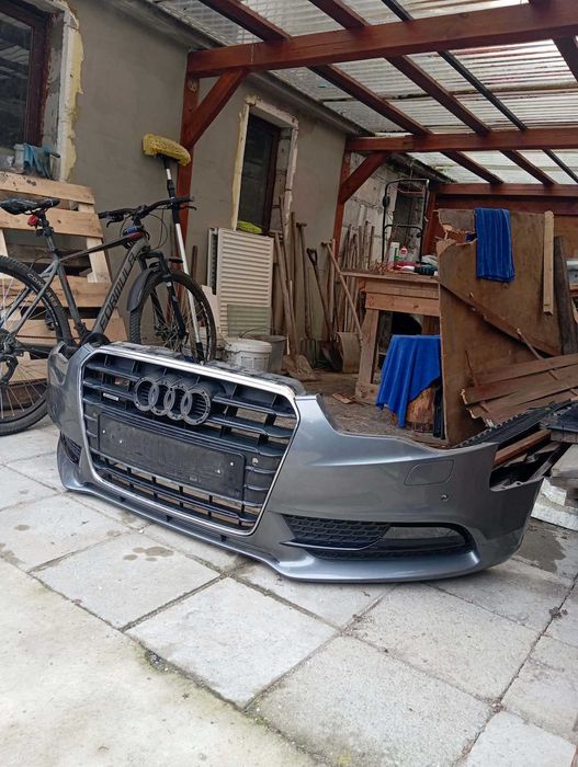 Zderzak Audi A5 8T lift, LX7R, Spryski, PDC, Halogeny, kompletny, oryginał.