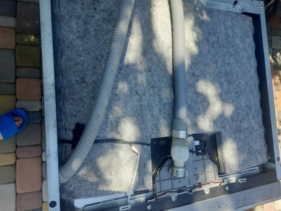 Посудомийна машина бу.