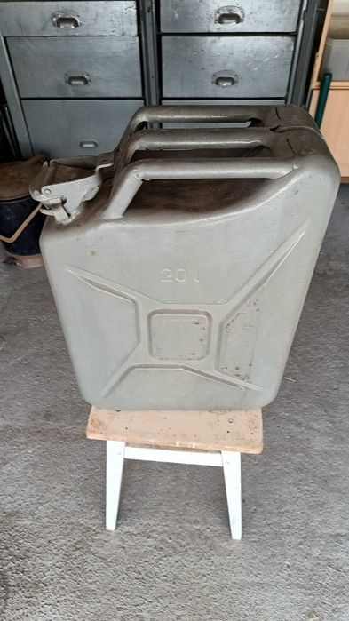 Kanister stalowy 20 l