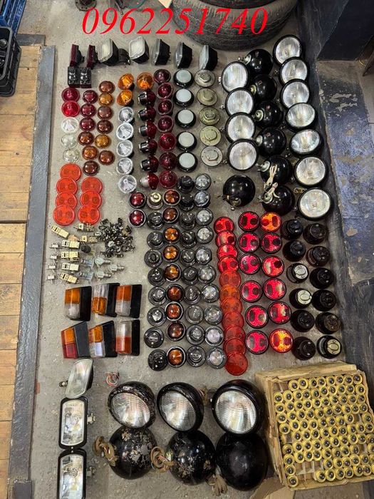 Фари, фонарі, габарити, перемикачі Газ 51, Газ 52, Газ 69, МТЗ, ЮМЗ