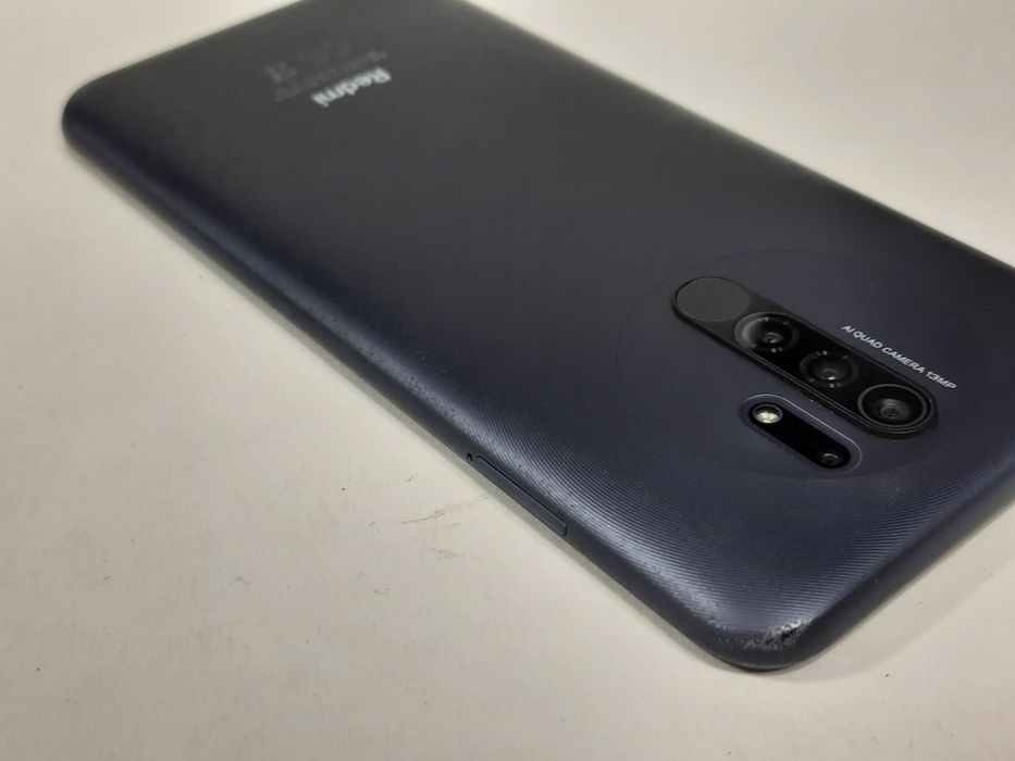 Смартфон Xiaomi Redmi 9  (3/32Gb)