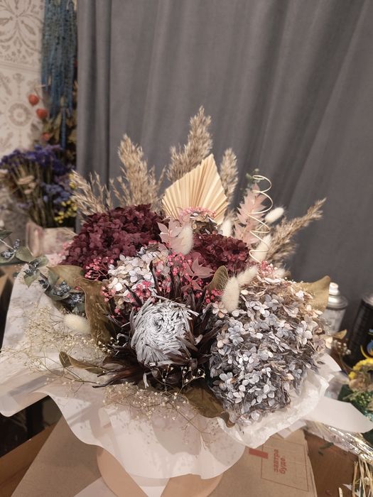 Сухоцвіти, букети із сухоцвітів, весільні букети,  бутоньєрки,протея