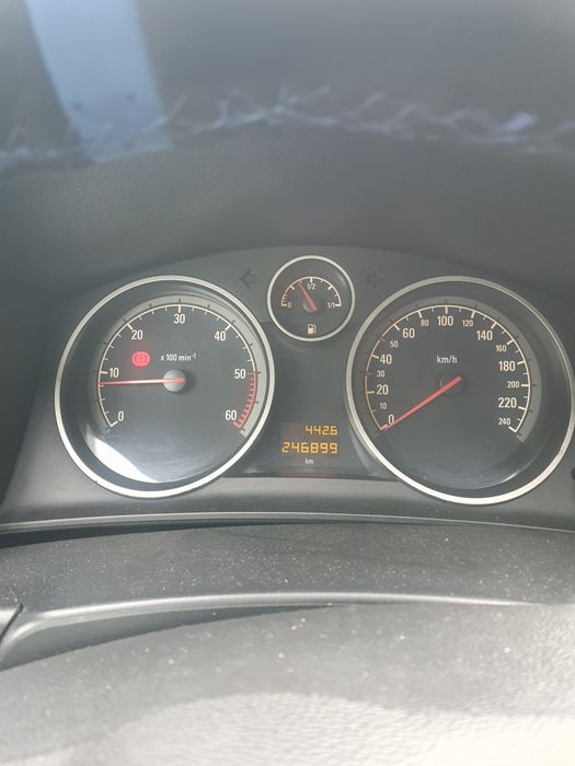 Opel astra 1.3  2007