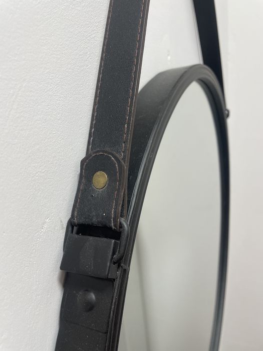 Okrągłe lustro barbier