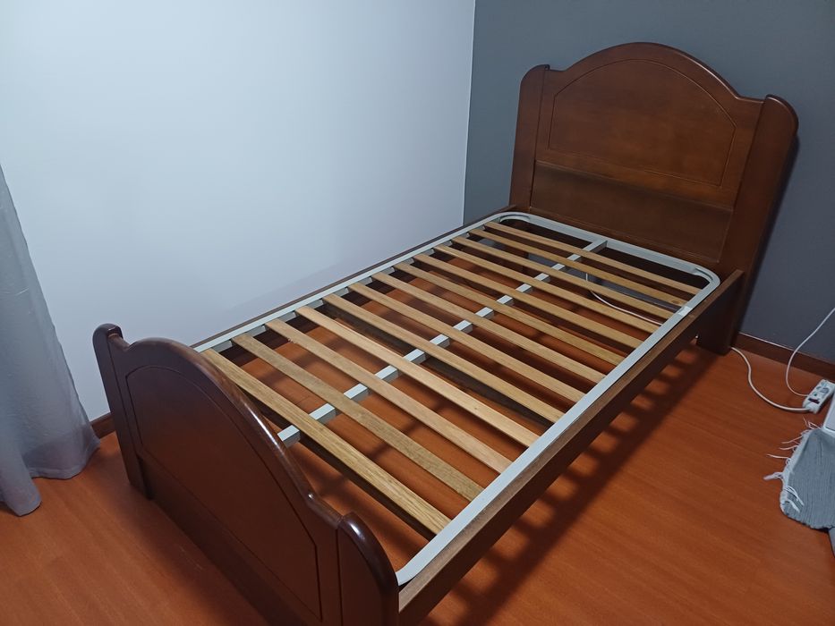 Cama de solteiro