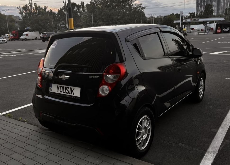Chevrolet Spark 2013 рік