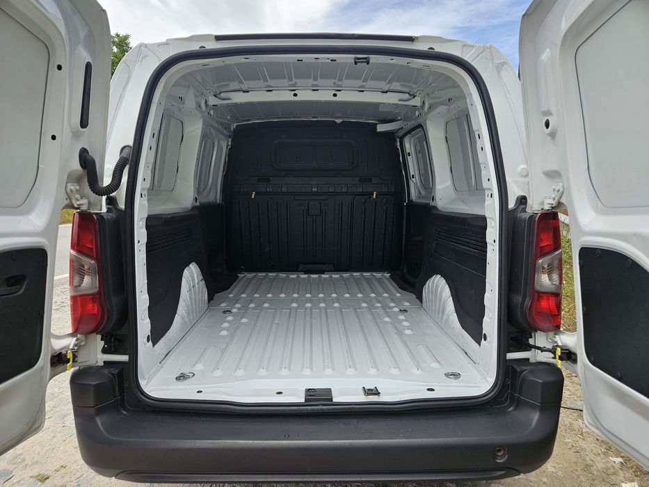 Peugeot partner 1.6 hdi longa ano 2019