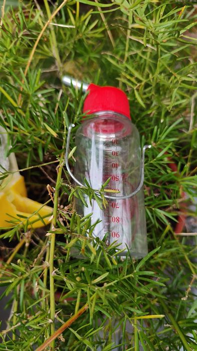 Поїлка для гризунів та попугая