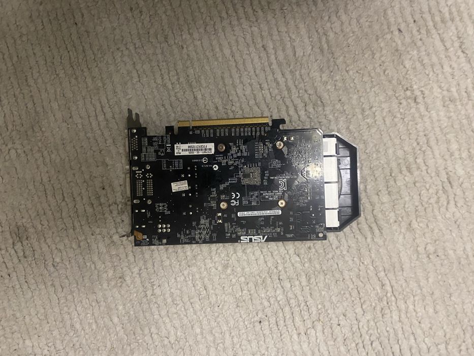 Продам блок та 2 відеокарти