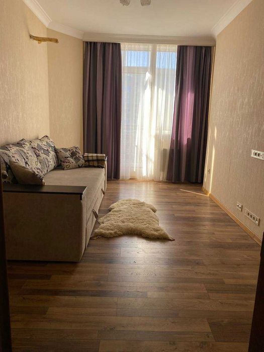 Продам 2х комнатную квартиру 11ст. Люсторфской дор. -море ,парк рядом