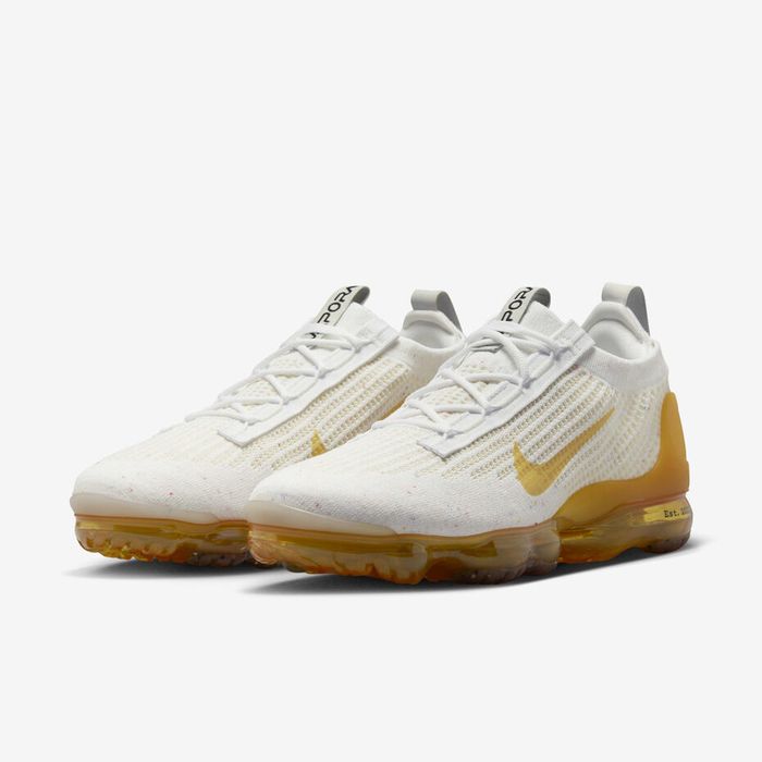 Кросівки Nike Air VaporMax 2021 Flyknit SE DQ8963-100 EU39 25см Оригінал!
