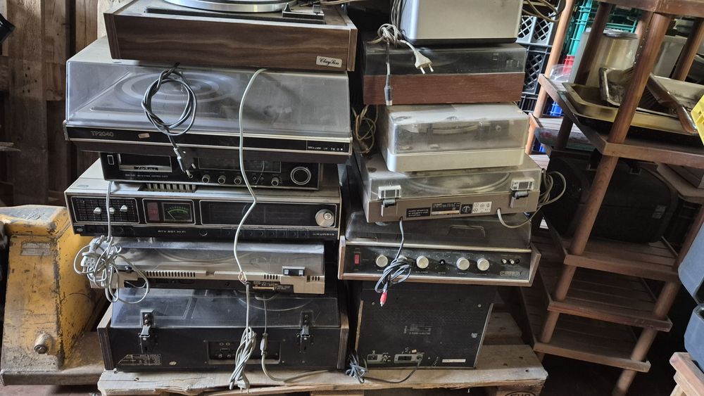 Radios antigos para desocupar