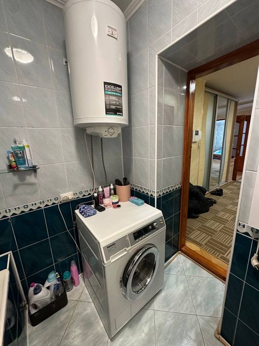 Продам 3 кімнатну квартиру