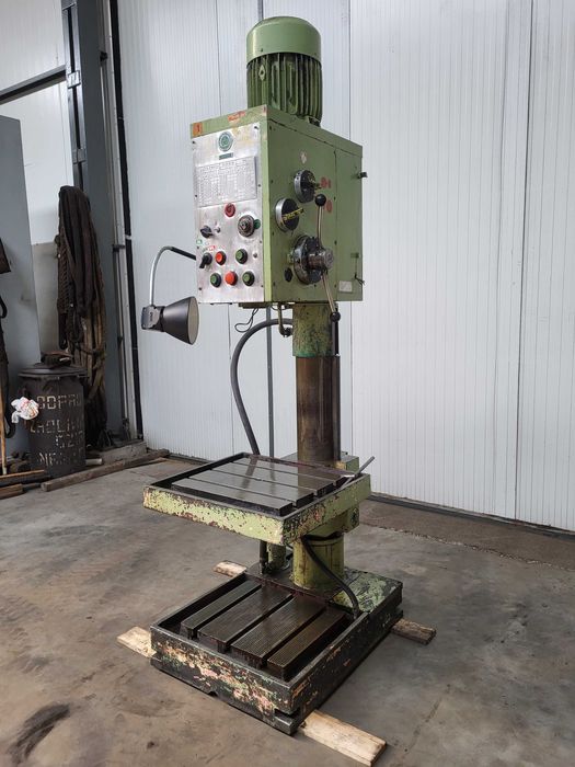 Wiertarka słupowa WED 32